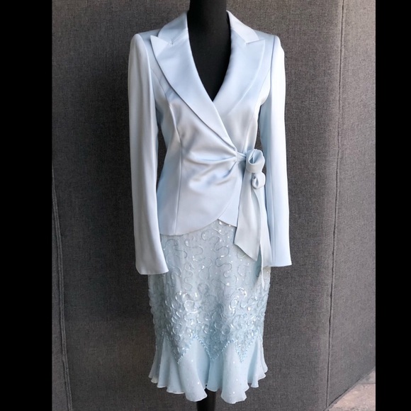 Escada Jackets & Blazers - Escada 2 piece suit - Jacket & Skirt